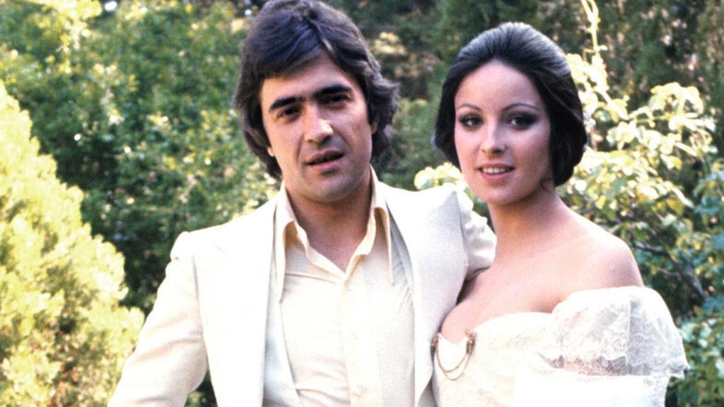 Patxi, en su fugaz matrimonio con Amparo.