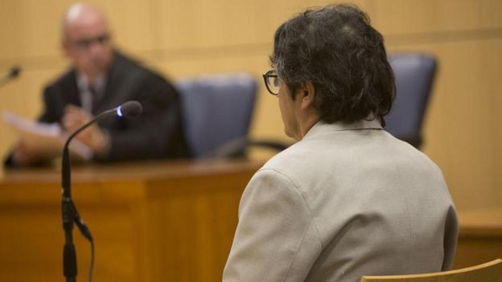 Ramírez, sentado en el banquillo