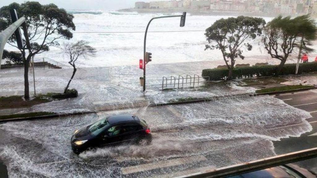 El pasado 14 de noviembre el mar llegó a invadir el Paseo Marítimo