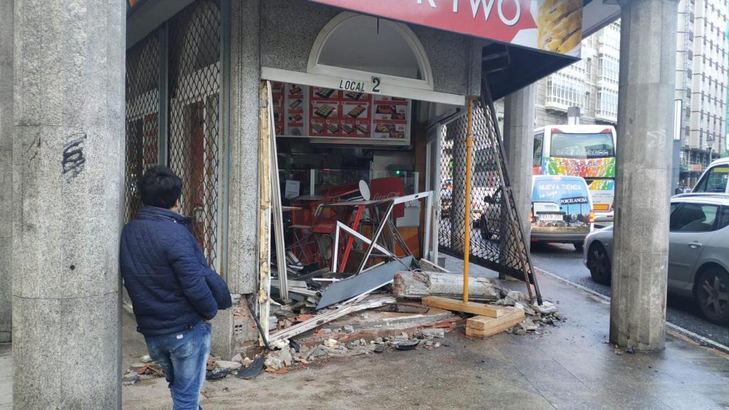 Estado en el que quedó el local de la Plaza de Pontevedra