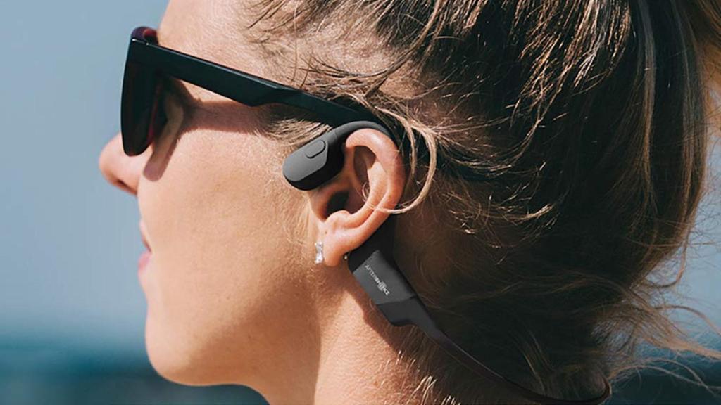 AfterShokz Aeropex.