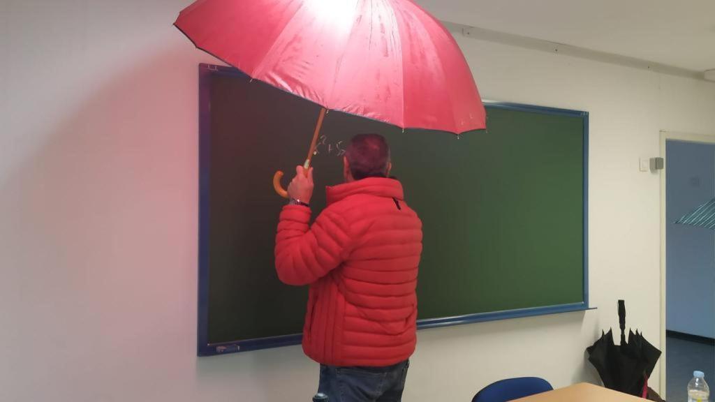 Así dan clase los profesores en el instituto de Huelva.