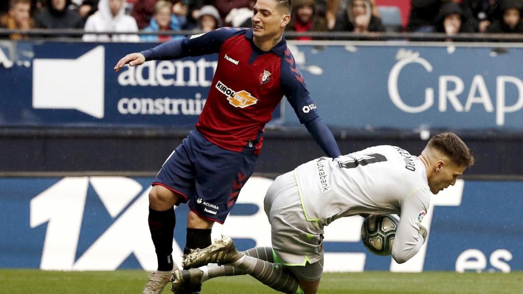 Chimy Ávila frente a la Real Sociedad