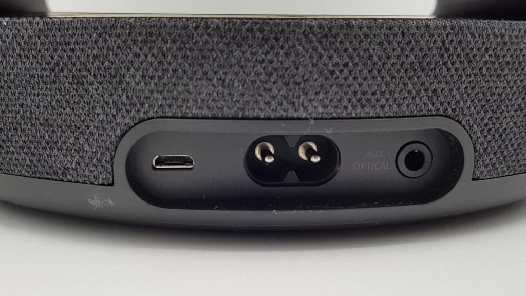 Tenemos más variedad de puertos de lo acostumbrado, incluyendo jack de 3,5 mm