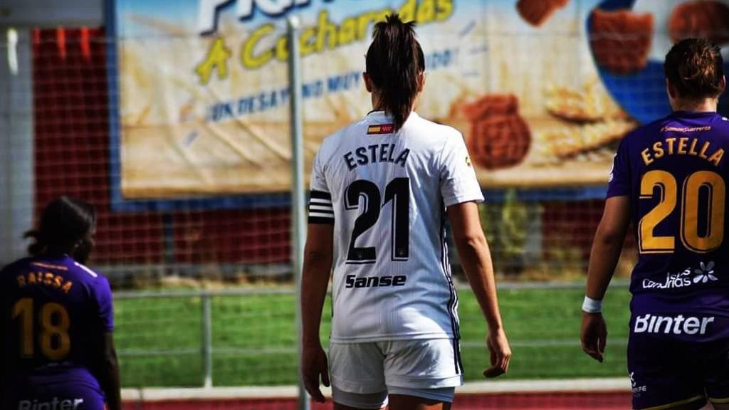 Estela Fernández, en un partido del Madrid CFF