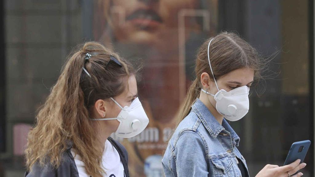 El decreto contempla multas de hasta 100 euros por no llevar mascarilla