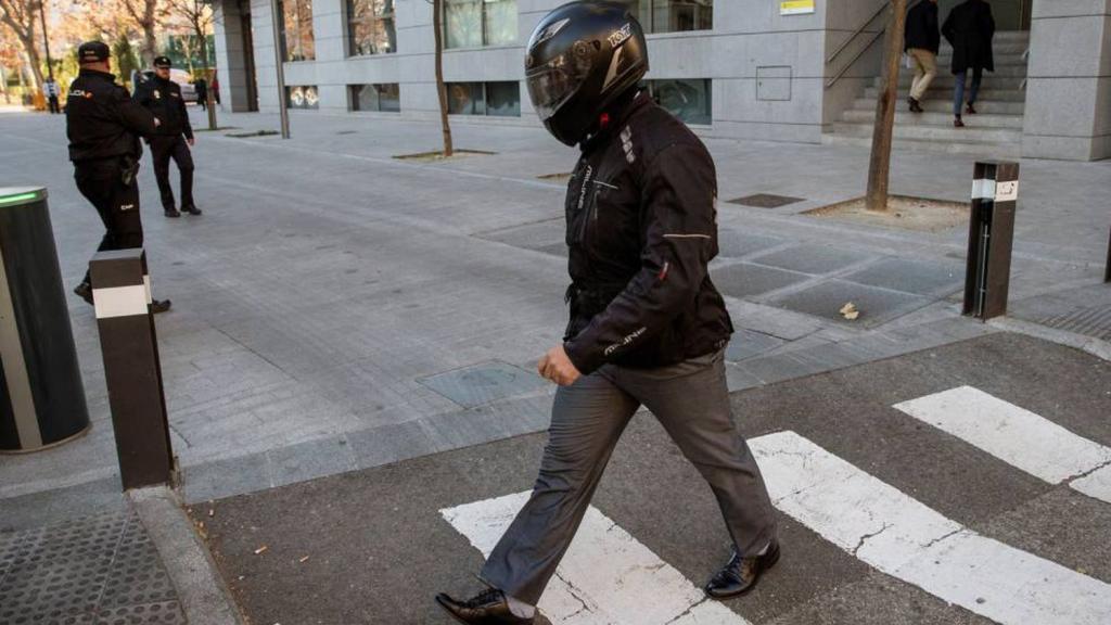 El exchófer de Luis Bárcenas, Sergio Ríos, a salida de la Audiencia Nacional, en septiembre de 2019.