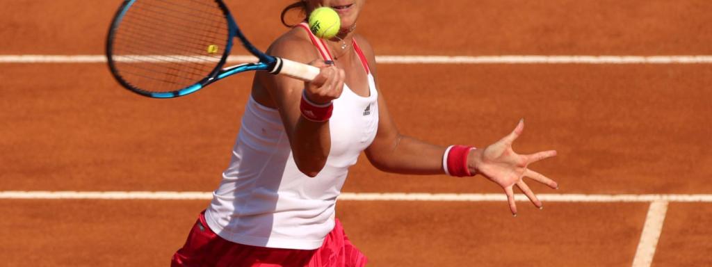 Muguruza, durante su partido ante Gauff en Roma.