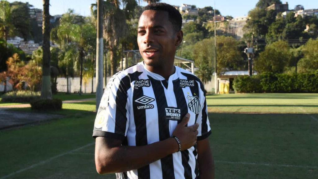 Robinho, con la camiseta del Santos FC
