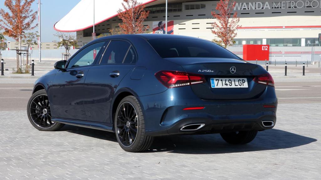 Mercedes Clase A Sedán híbrido enchufable.