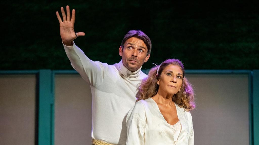 Lolita Flores junto a Luis Mottola.