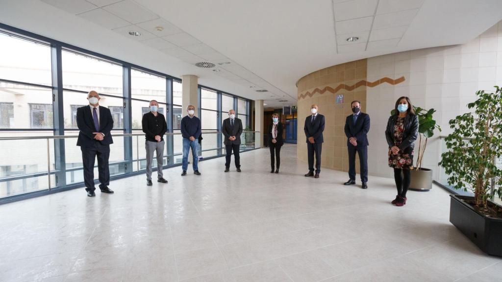 Firma de la Cátedra Medtronic de Formación e Investigación Quirúrgica.