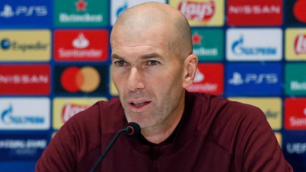 Zinedine Zidane, en rueda de prensa de la Champions League