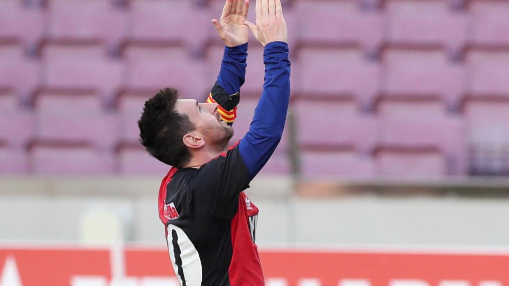 El homenaje de Leo Messi a Diego Armando Maradona con la camiseta '10' de Newell's