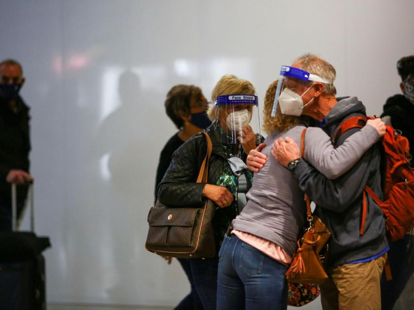 Millones de personas han viajado para celebrar Acción de Gracias con sus familiares.