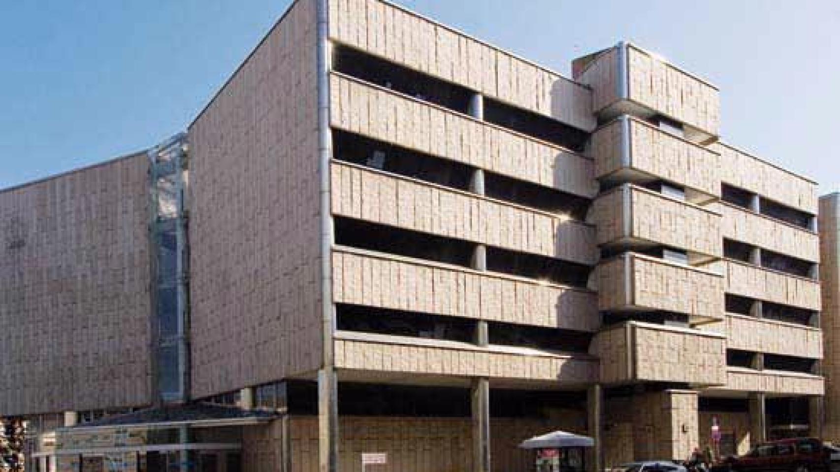 Fachada de los juzgados de A Coruña.