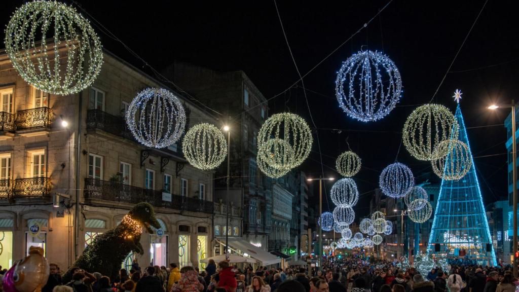 Dinoseto Puerta del sol Vigo Navidad Luces (2018)