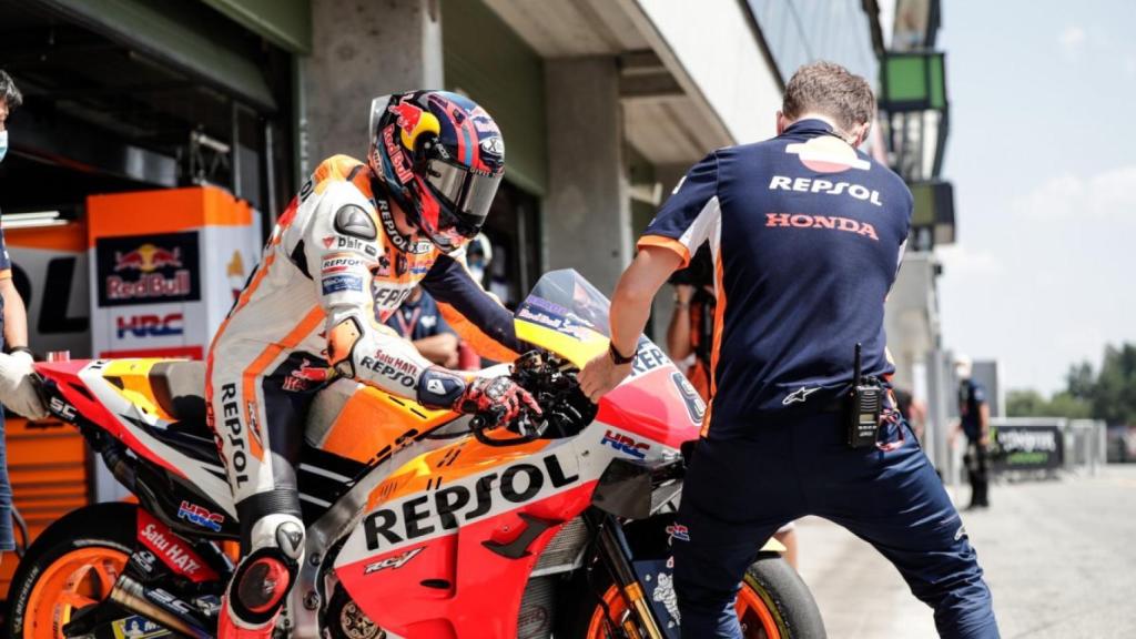 Stefan Brasl pilotando la Honda