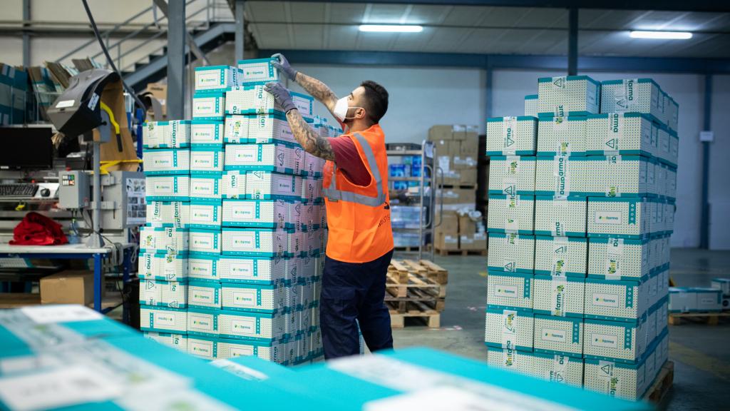 De los almacenes de la empresa salen una media de 4.000-5.000 pedidos al día.