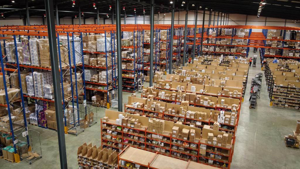 El actual almacén de Mifarma después de que la empresa se haya mudado seis veces.