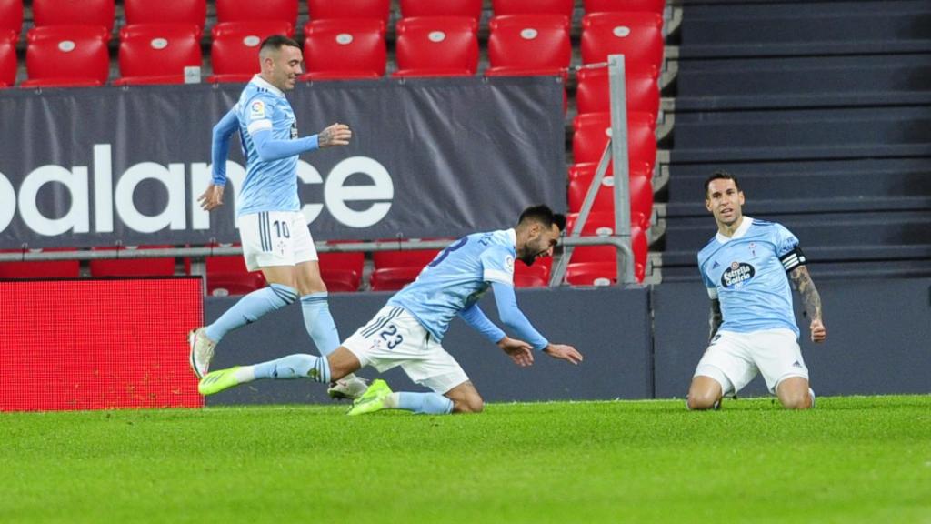 El Celta celebra un gol en San Mamés