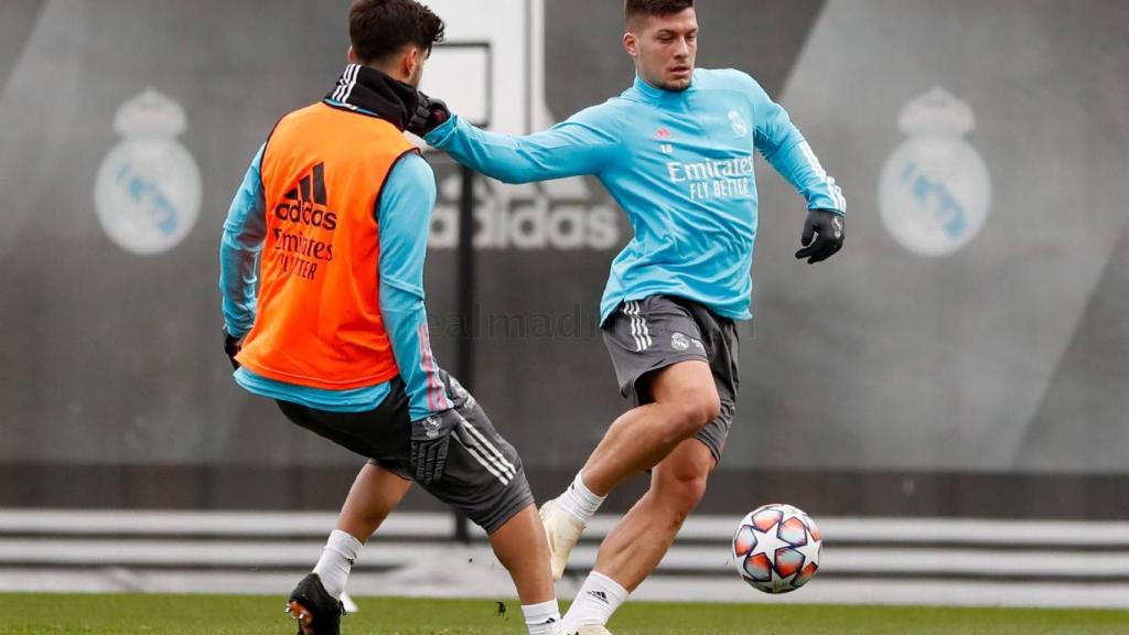 Luka Jovic, en un entrenamiento del Real Madrid