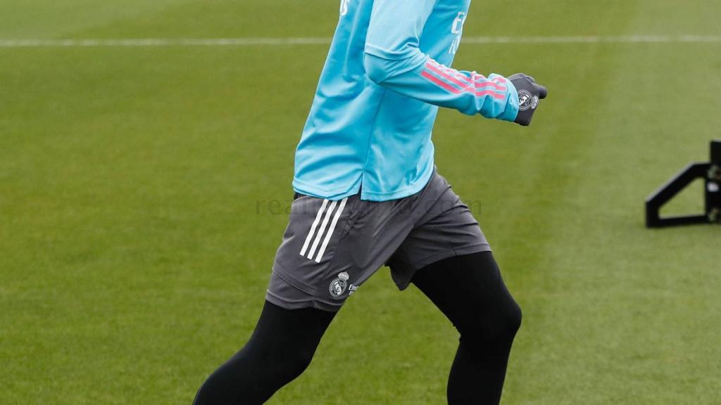 Odegaard entrena con el Real Madrid