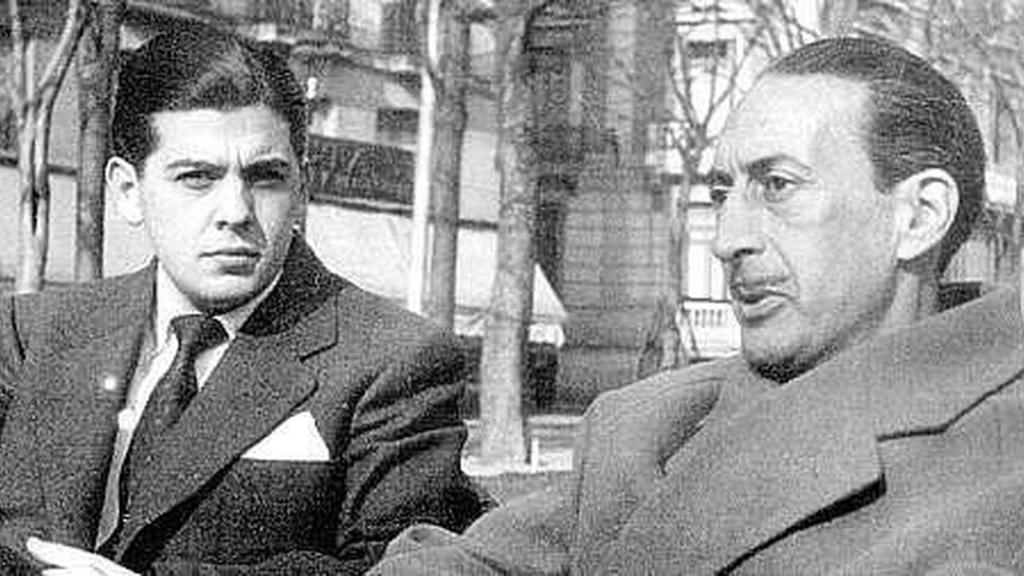 Marino Gómez-Santos, de joven, junto a César González-Ruano.