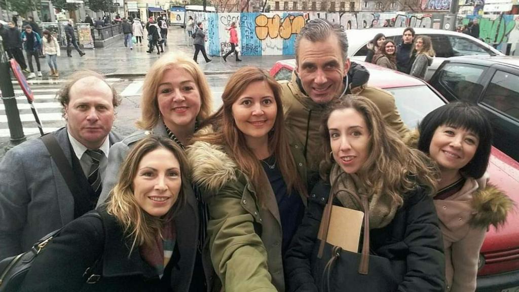 Carmen Gomis, en una foto junto a Ortega Smith.