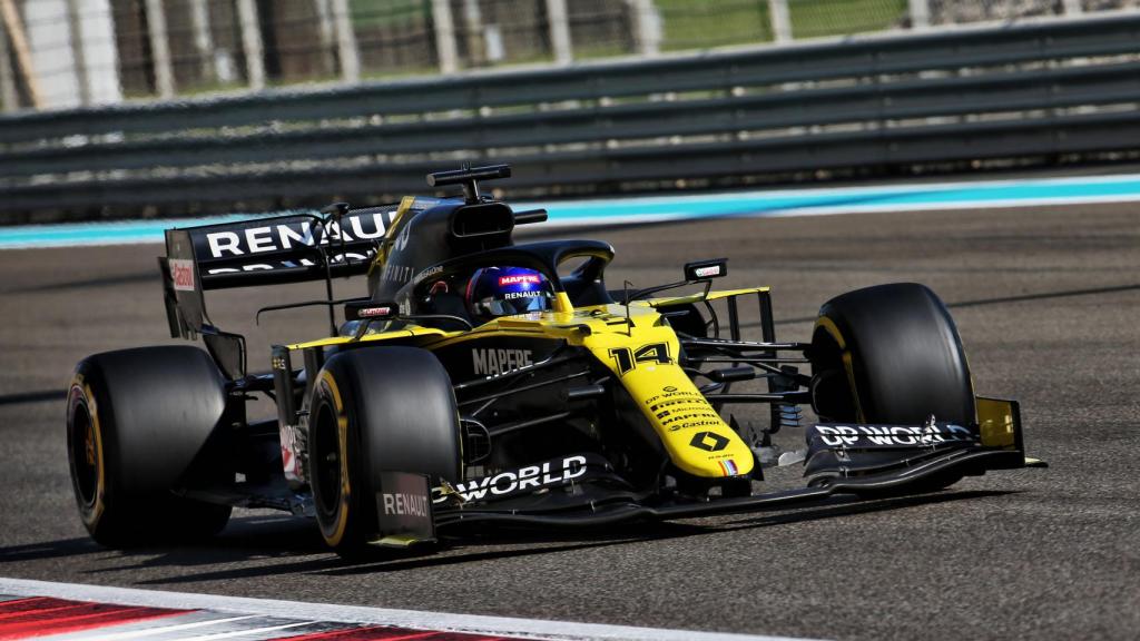 Fernando Alonso rodando en Abu Dhabi