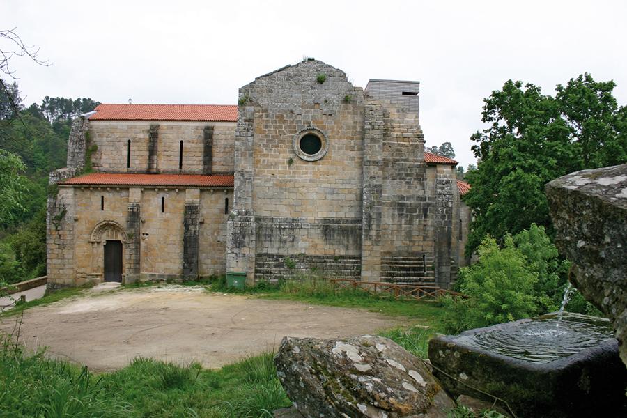 Monasterio de Carboeiro  (turismosilleda.es)