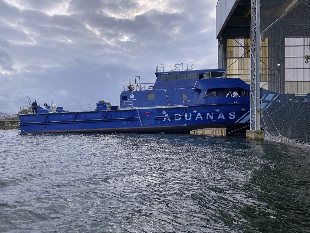 La Rodman 138 durante la botadura.