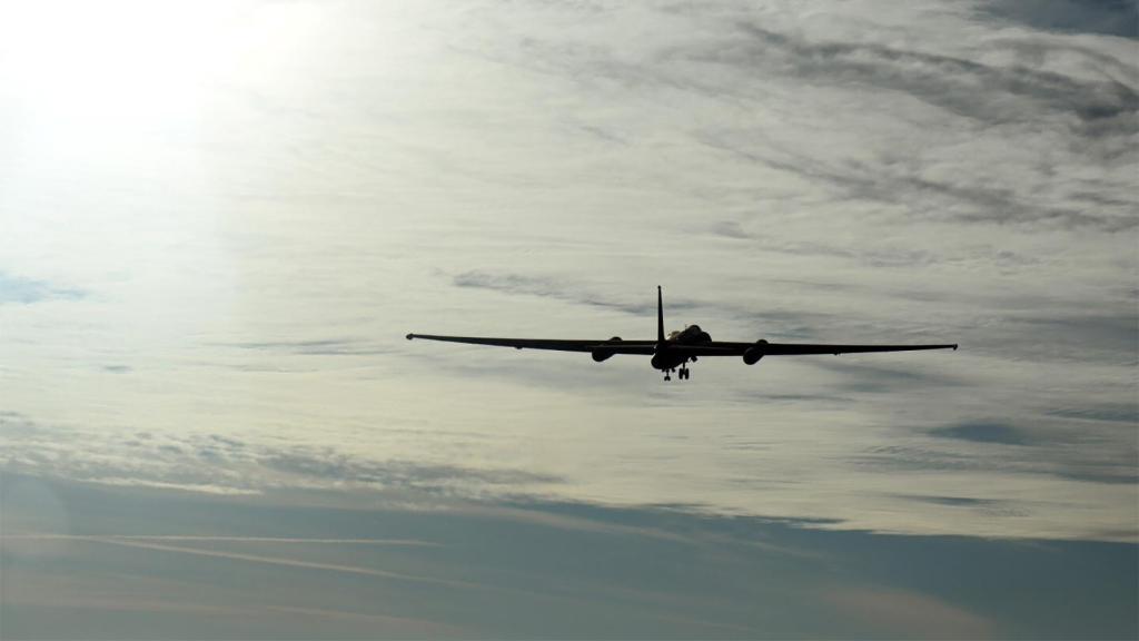 Avión militar Dragon Lady en pleno vuelo.