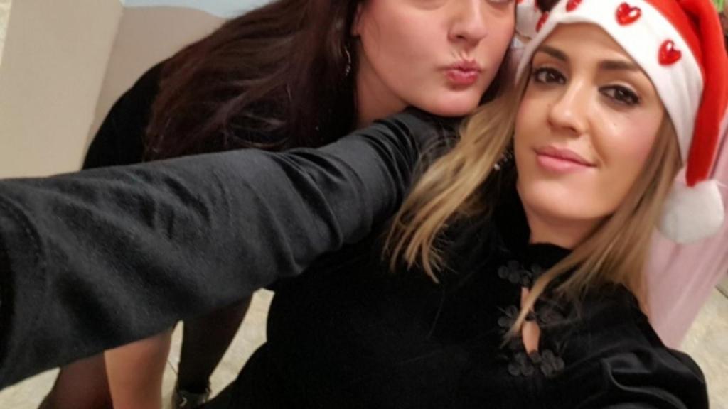 Tamara y su hermana Barbara, las pasadas navidades.