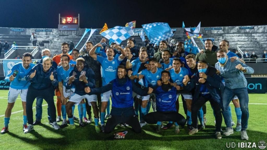 Los ibicencos eliminaron al Compostela en la prórroga por 2-1