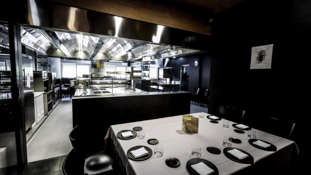 Interior del restaurante Abantal.