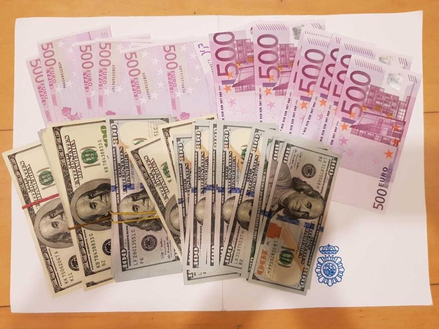 Parte del dinero incautado en efectivo durante la macrooperación.