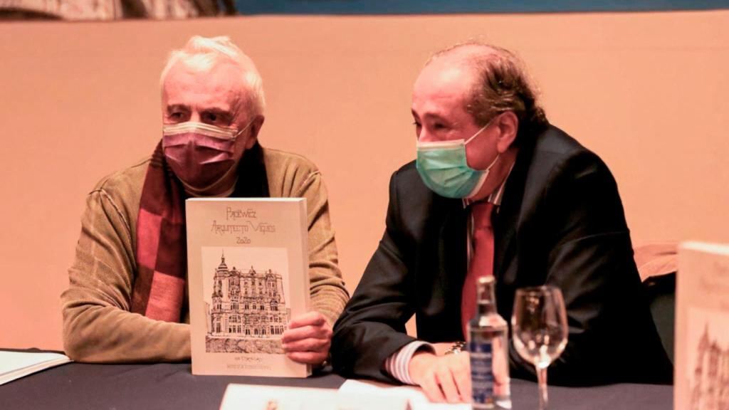 José A. Martín Curty y Carlos Príncipe durante la presentación del libro.