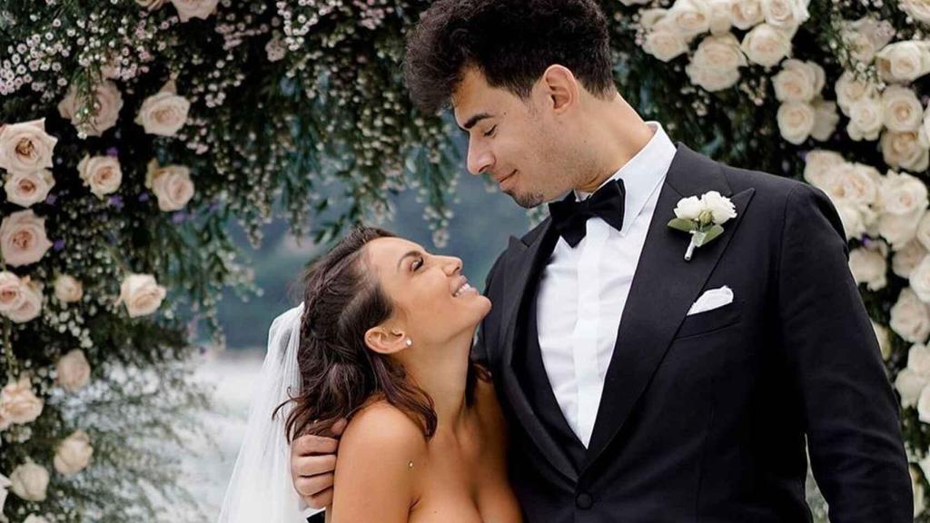 Elettra Lamborghini y el Dj Afrojack celebraron una ostentosa ceremonia con pocos invitados.