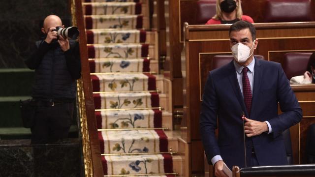 Sánchez tendrá el control total de cerca de 8.200 ventanillas para acceder a los fondos