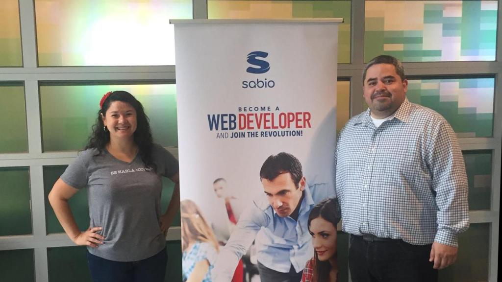 Liliana Monge y Gregorio Rojas crearon Sabio en 2013 en Los Ángeles.