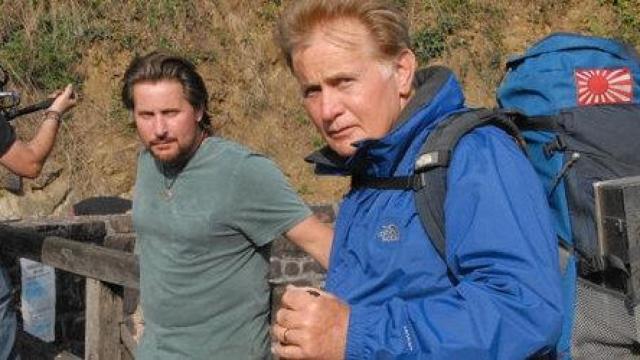Martin Sheen y su hijo Emilio Estévez durante el rodaje de The Way.