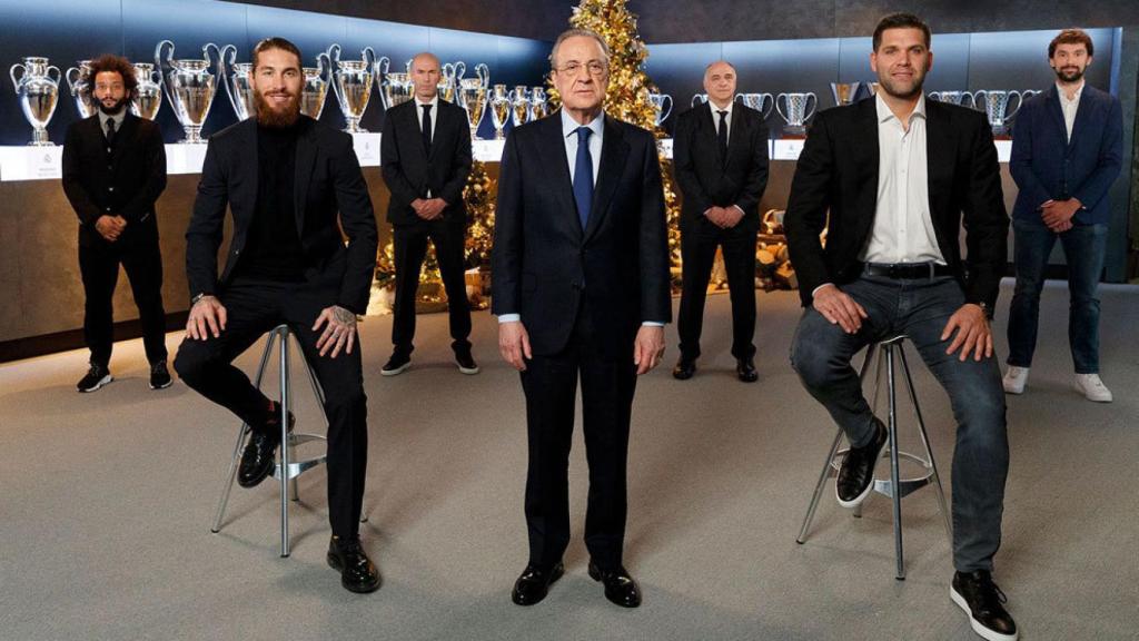 Sergio Ramos, Florentino Pérez, Felipe Reyes, los entrenadores y los segundos capitanes del Real Madrid