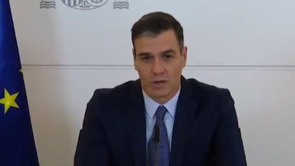 Pedro Sánchez durante su tradicional mensaje de Navidad a las misiones en el exterior.