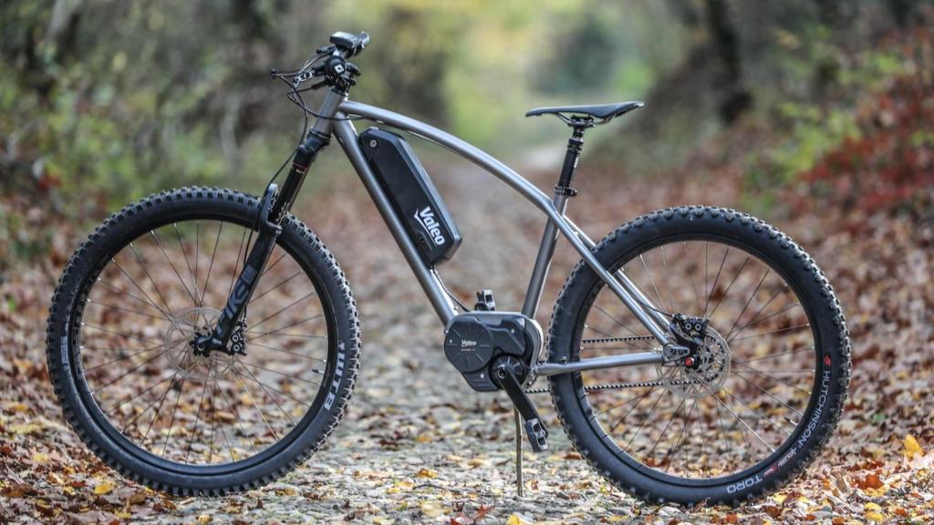 El motor eléctrico de Vesla en una bicicleta.