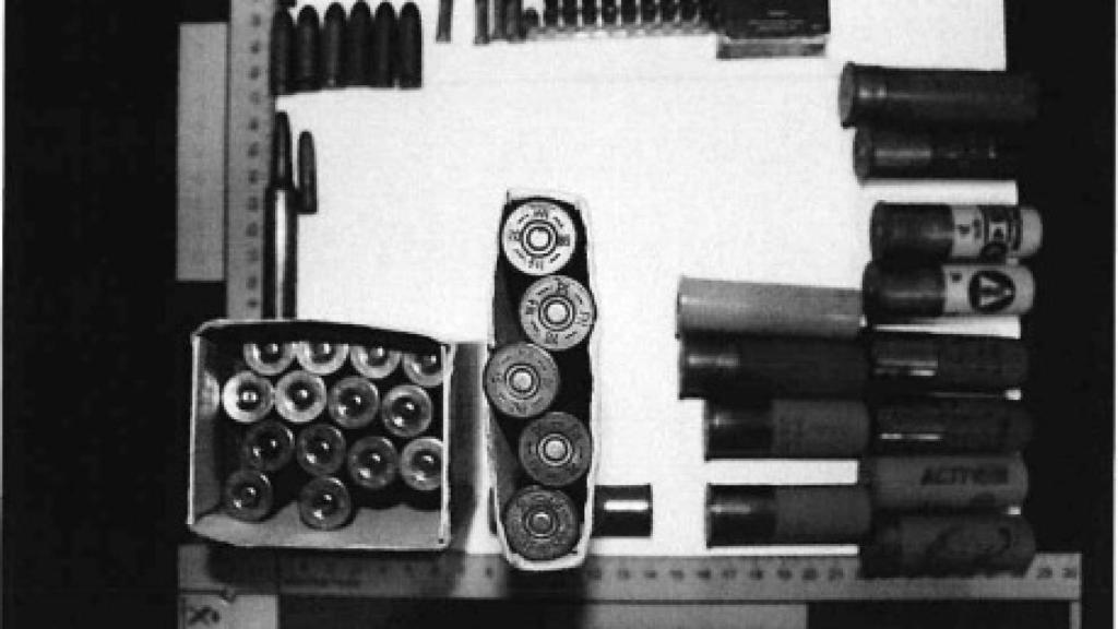 En el piso donde residía Tony el supuesto traficante de armas se intervino abundante munición de todos los calibres.