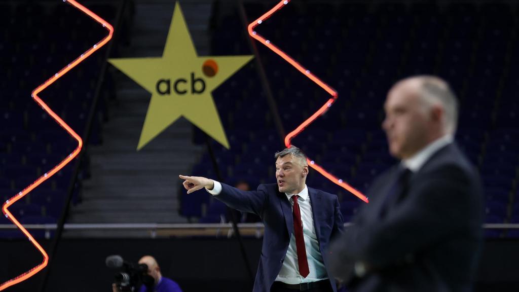Sarunas Jasikevicius y Pablo Laso durante El Clásico