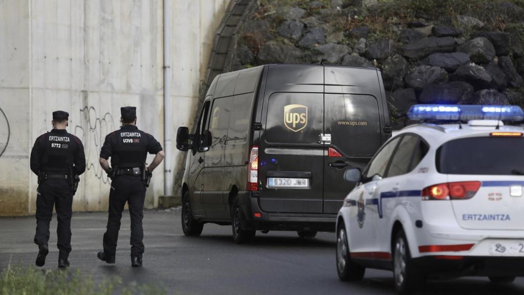 La vacuna de Pfizer llega a la empresa Bexen Medical de Hernani.