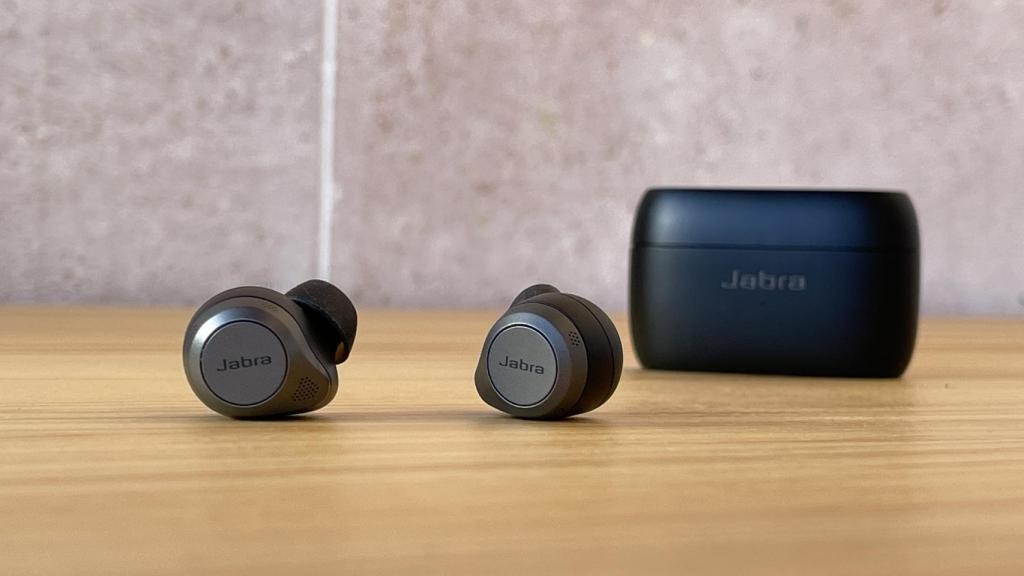 Jabra Elite 85t.