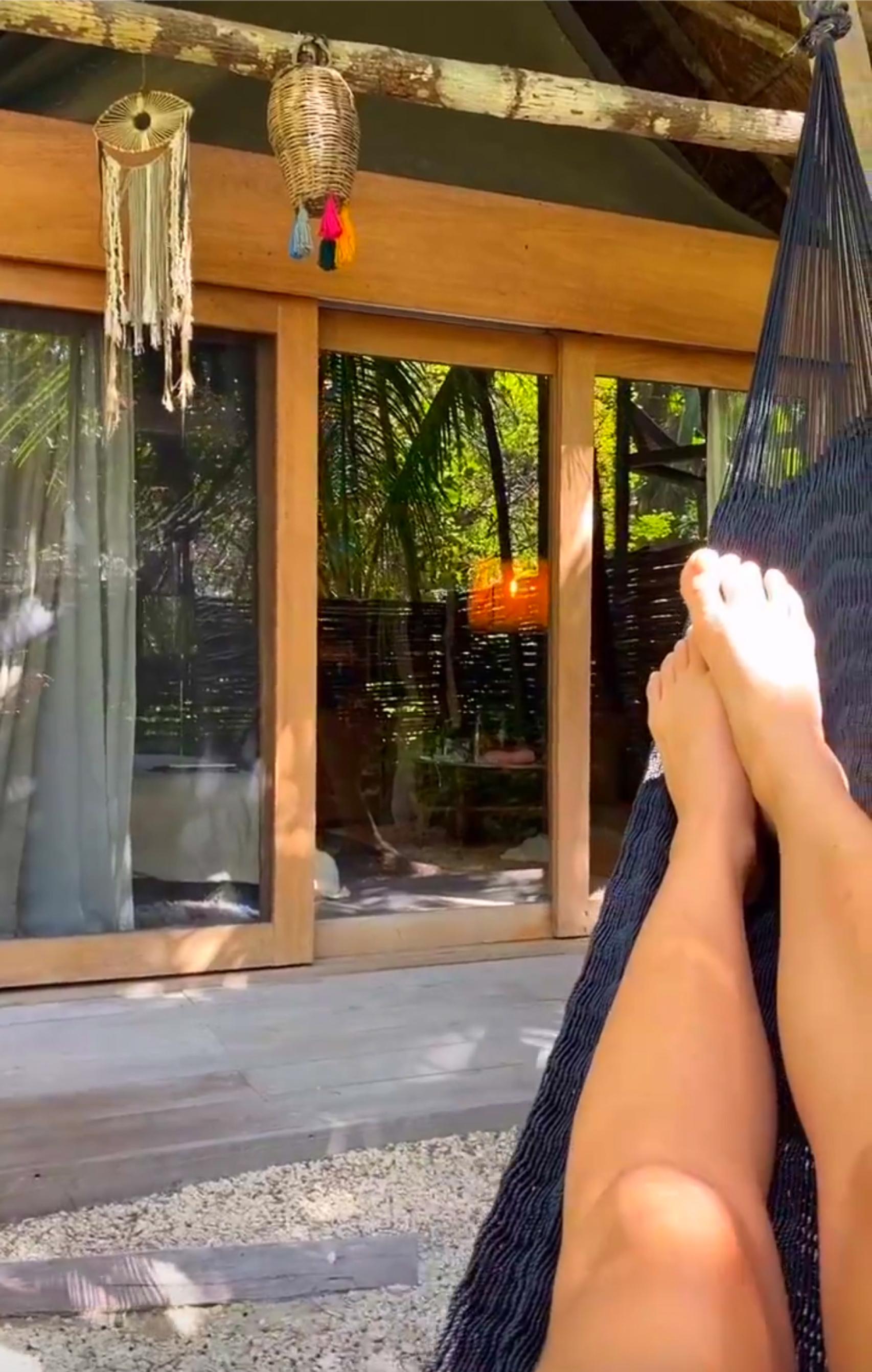 Carolina Monje ha compartido varios 'Stories' desde su refugio mexicano.